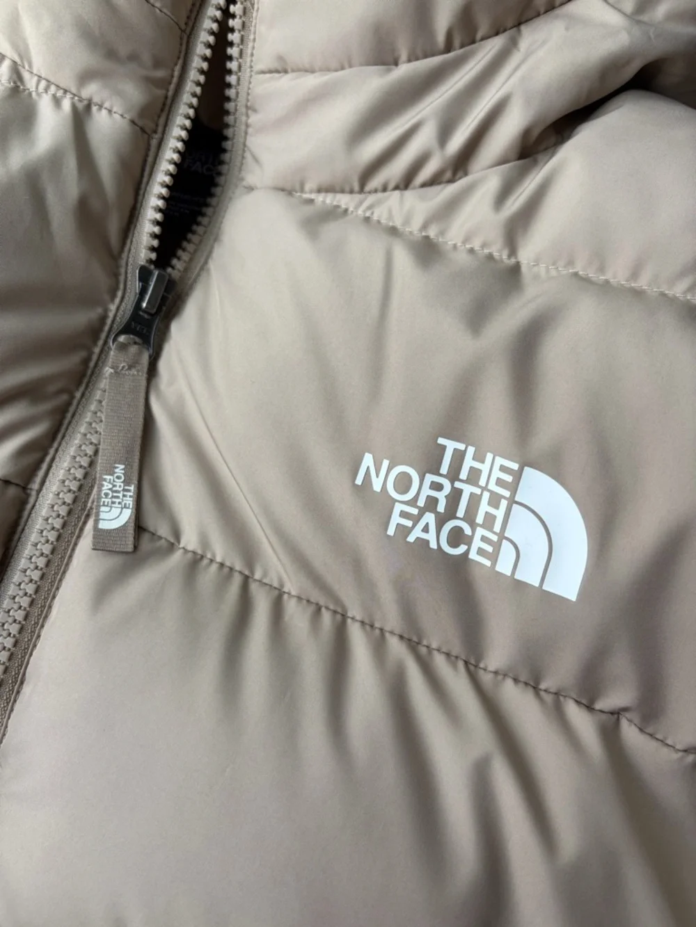 The North Face Women’s Frost Fall Hooded Jacket | Mushroom Grey | Medium - Picture 2 of 11